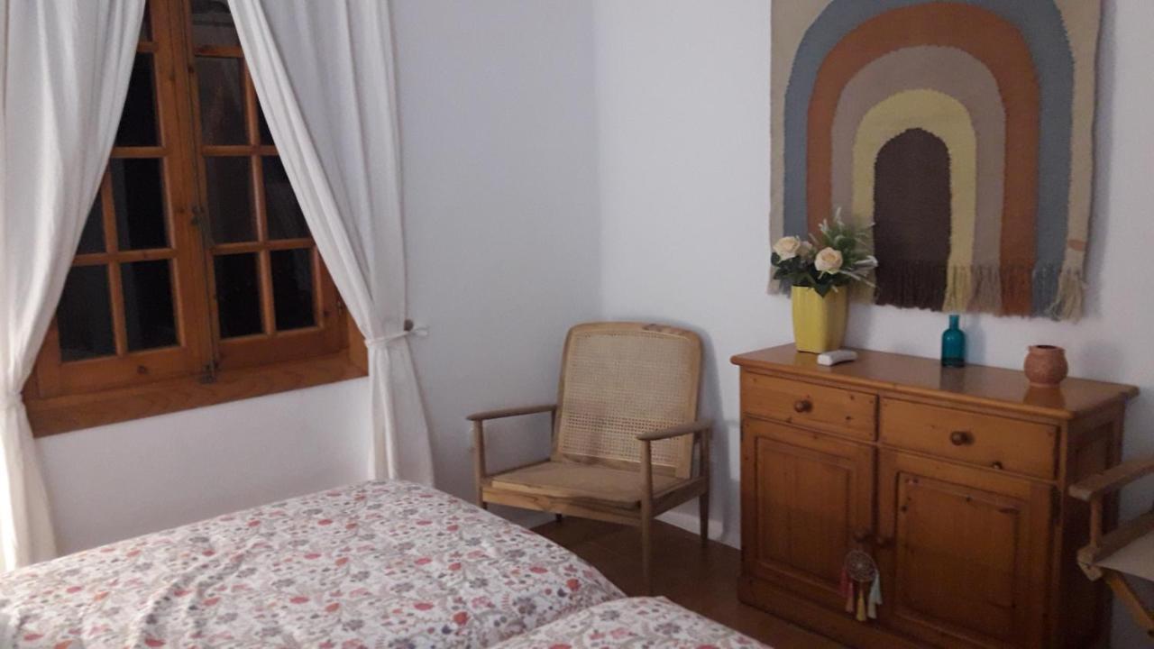 Appartement Duplex en Playas de Fornells à Fornells  Chambre photo